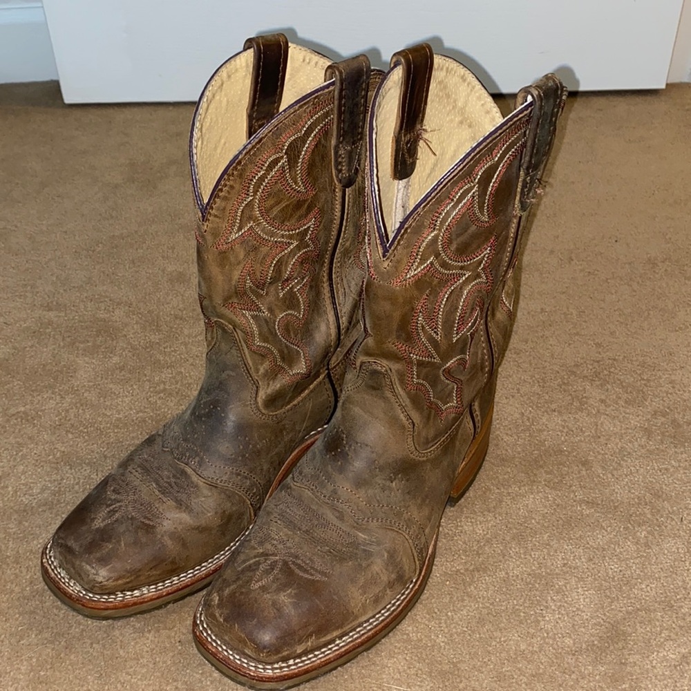 Men’s cowboy boots
